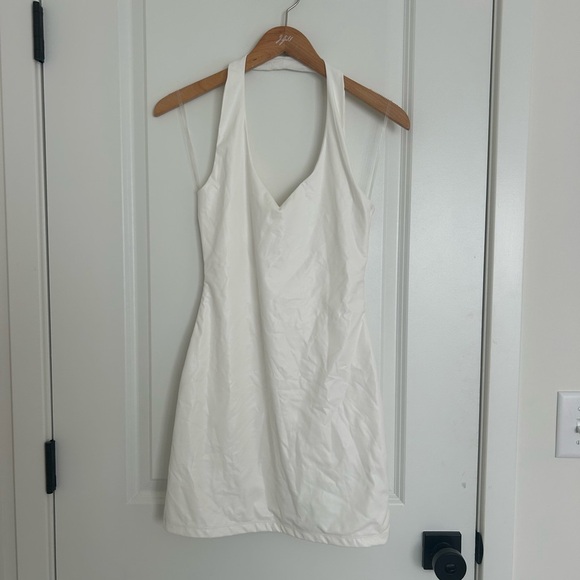 AKIRA Paxton Chic White Backless Halter Neck Mini Dress Medium - Picture 3 of 5